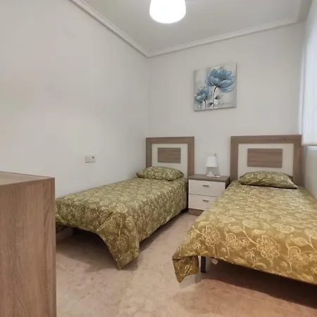 Apartment Flat Near The Sea *